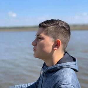 Meet your Posher, Aidan